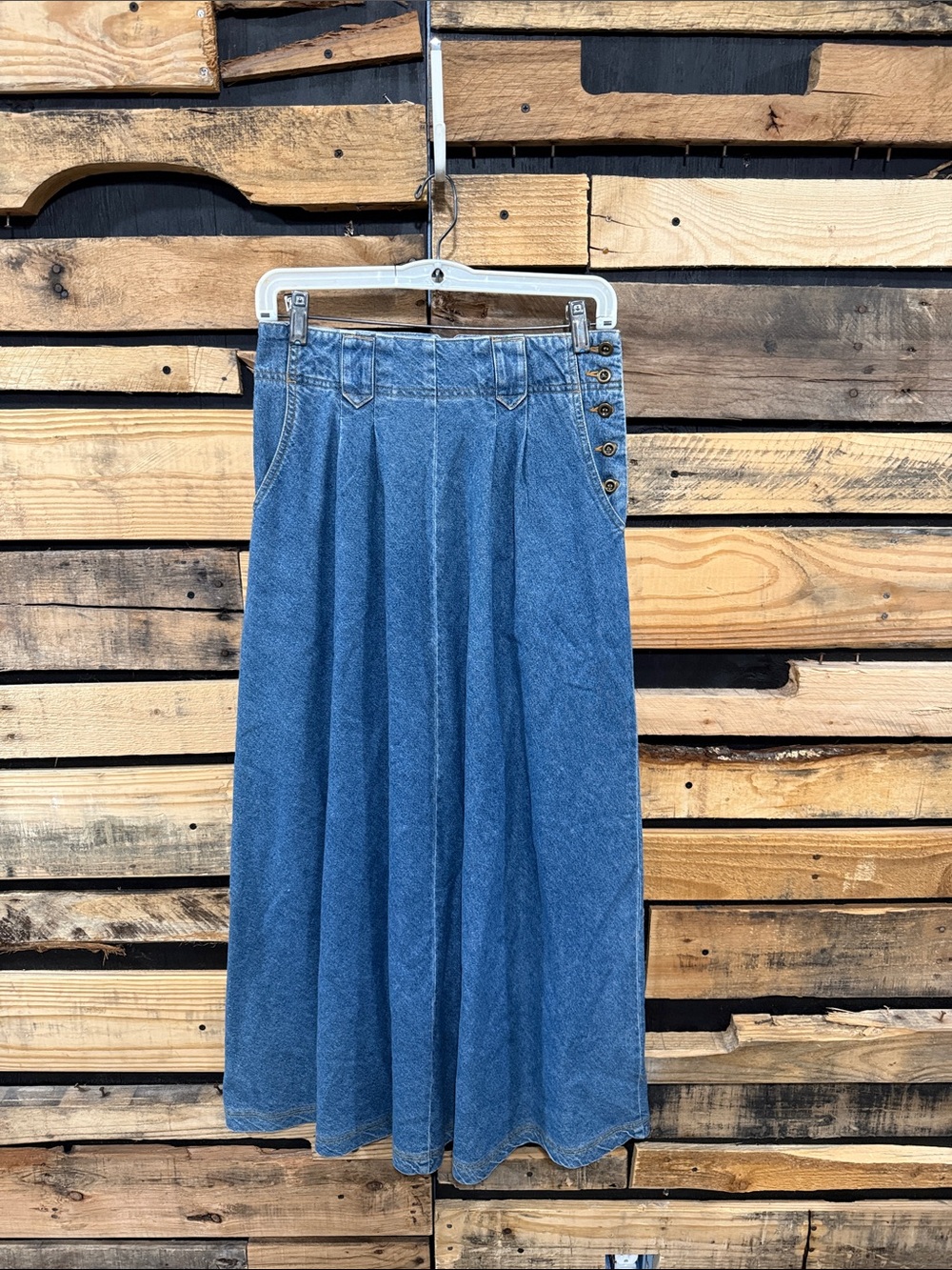 Vintage Eddie Bauer Long Denim Maxi Skirt Sz 10T Modest Pleated Button Blue
Jean